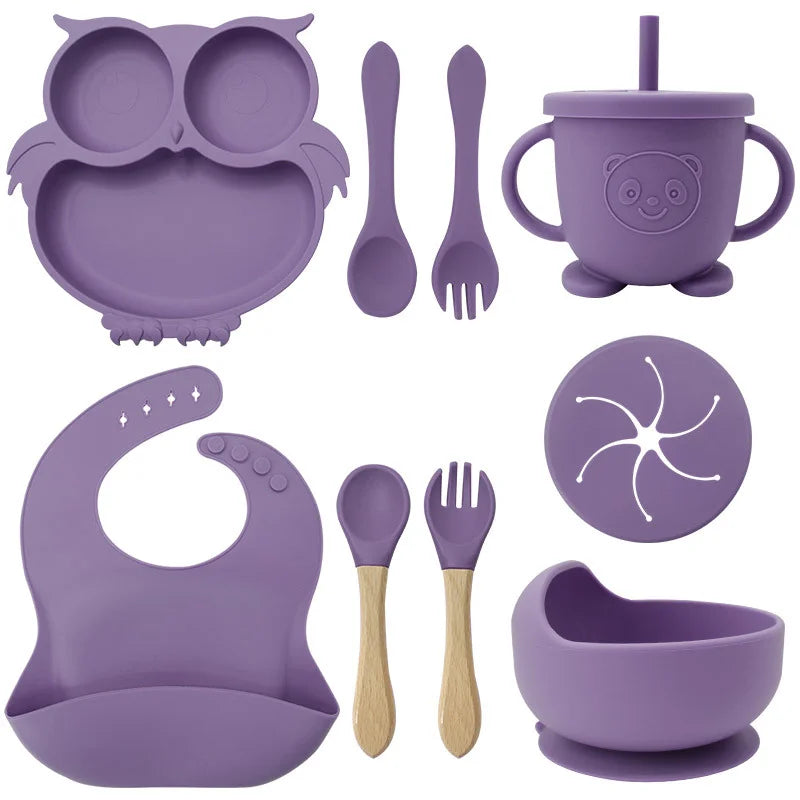 Burgundy 9-piece silicone bibs and self-feeding set