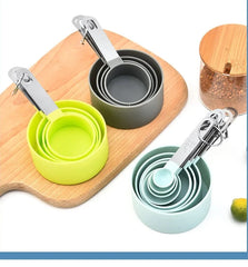 Retro Yellow 8-piece Silicone Measuring Spoon Set